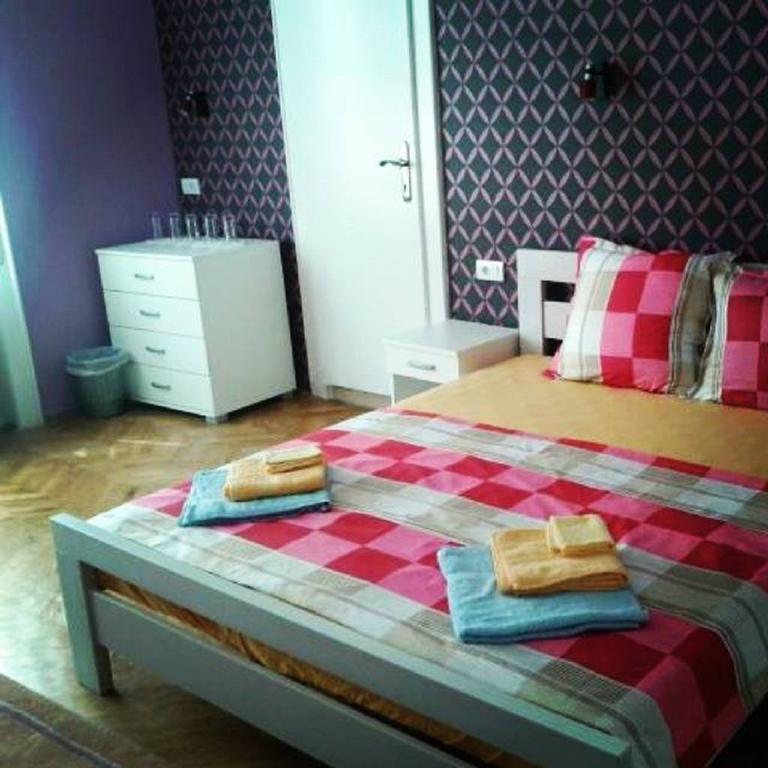 Family Top Rooms Bela Lada Sobe Novi Sad Exterior photo